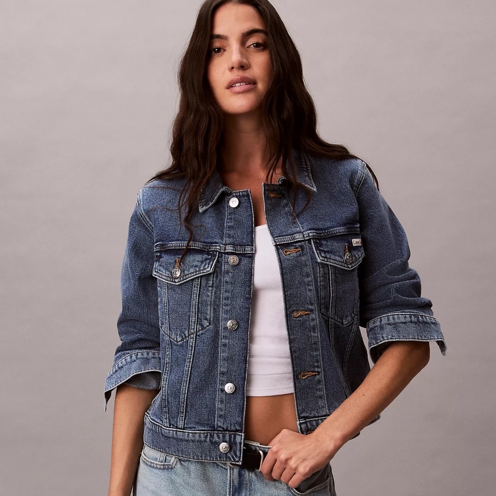 CALVIN KLEIN Women's Classic Denim Trucker Jacket